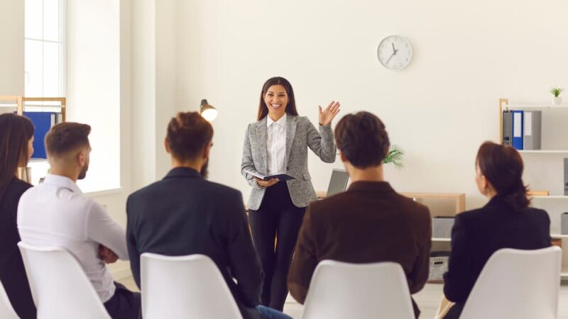 como hablar ante tu tribunal de oposiciones